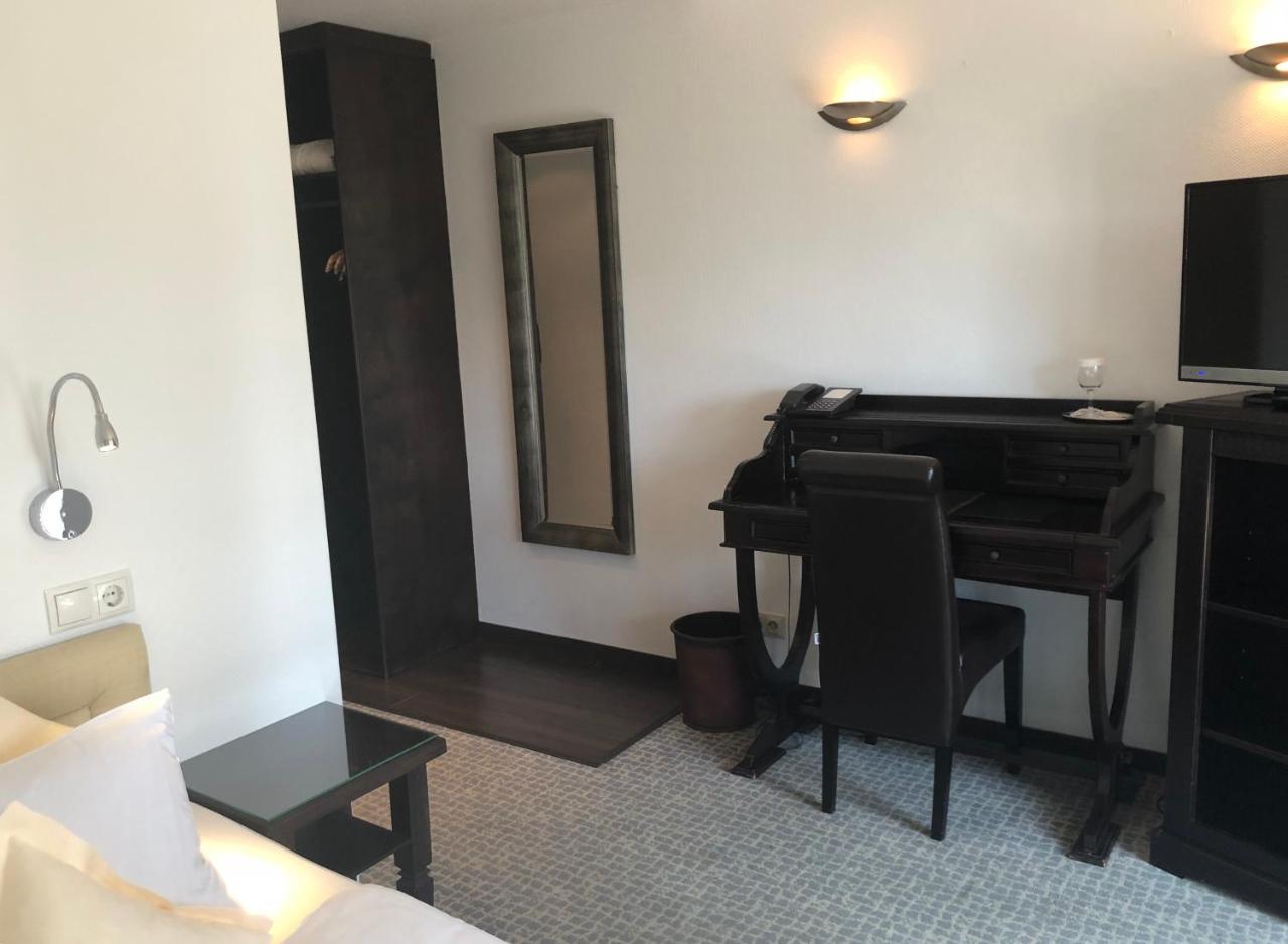 Hotel Niedersaechsischer Hof บัดเบนท์ไฮม์ ภายนอก รูปภาพ